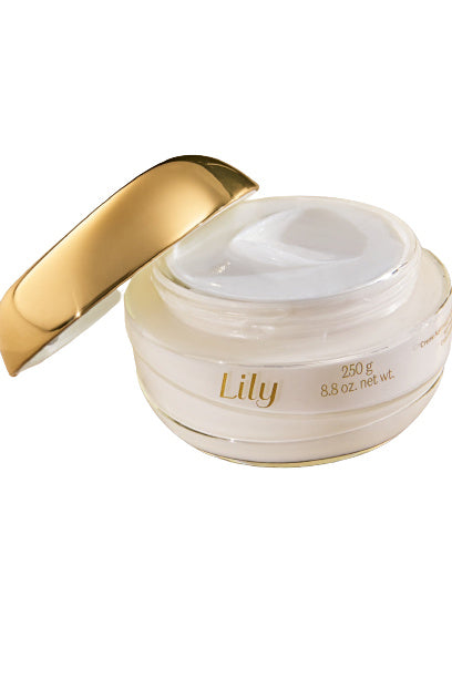 O Boticário Lily Crema Satinada Hidratante Corporal, 250g